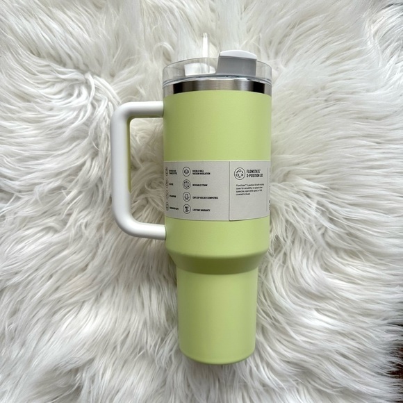 Stanley 40 oz. Adventure Quencher H2.O Flowstate Tumbler Target Exclusive Citron - Picture 2 of 4